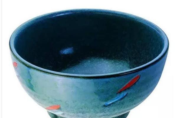 风水知识：饭碗的风水禁忌，不要不信，真的有讲究！！