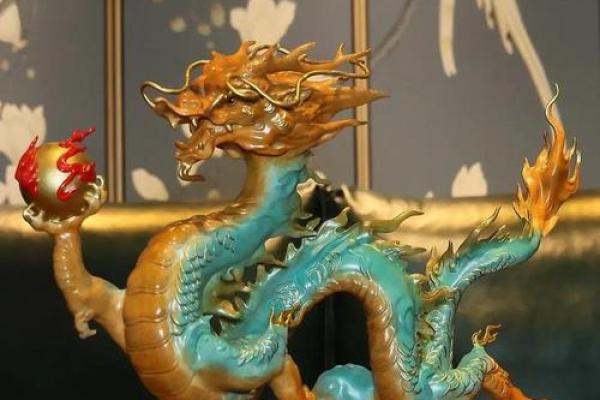 详解：九龙连壁风水摆件