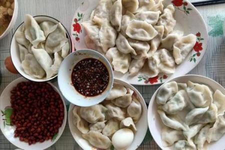 元旦吃什么食物传统节日 元旦吃什么