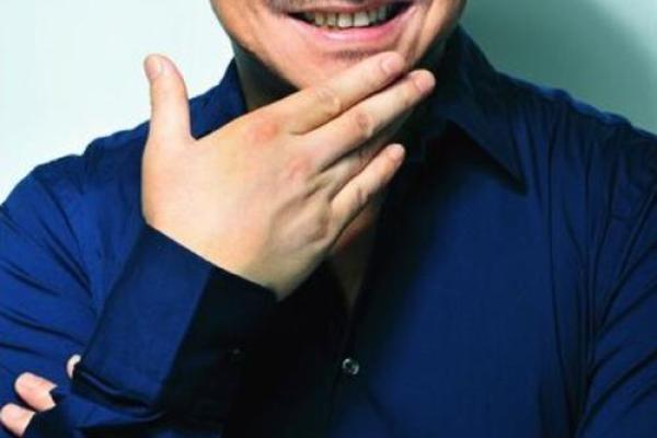 看面相，八字眉男人值不值得嫁