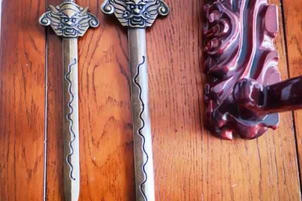 放在西南方风水剑应该挂在哪里 放在西南方风水剑应该挂在哪里