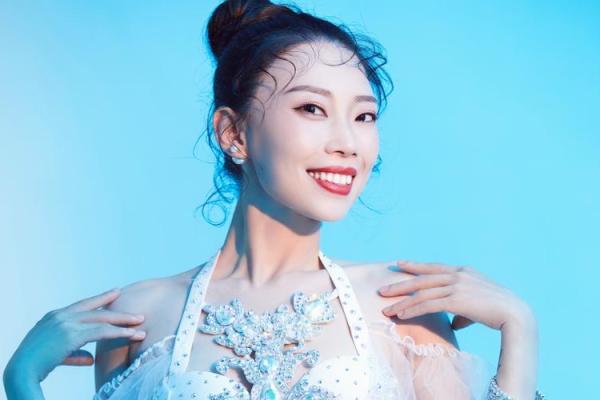 肚皮舞八字 肚皮舞八字