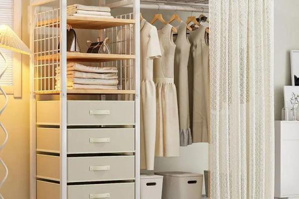 卧室风水之衣架放卧室哪个位置 卧室风水之衣架放卧室哪个位置