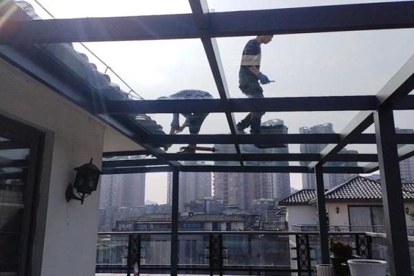 房子旁边有棚子风水好吗