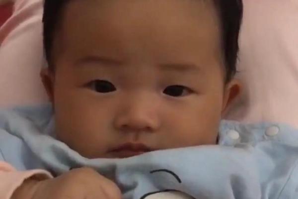 女娃八字喜火,如何取名?看这里的攻略! 女娃八字喜火,如何取名?看这里的攻略!