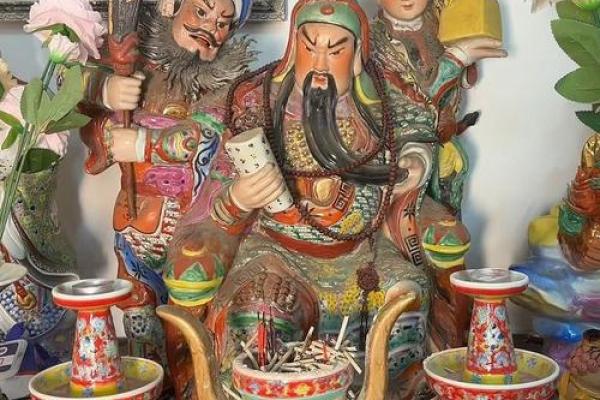 家中如何摆放关公像摆放禁忌风水的讲究