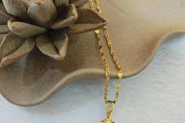 风水石榴寓意石榴石象征意义