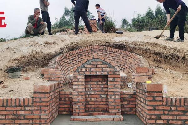 什么样的坟地风水好 什么样的坟地风水好