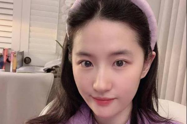 八字看哪些女孩是素颜美女 八字看哪些女孩是素颜美女