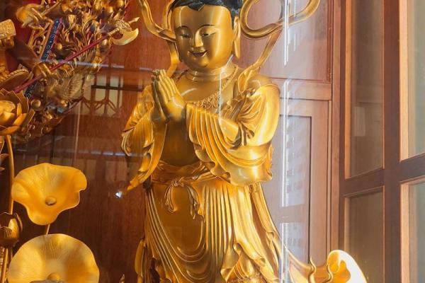 怎样求观音娘娘掷杯 怎样求观音娘娘掷杯