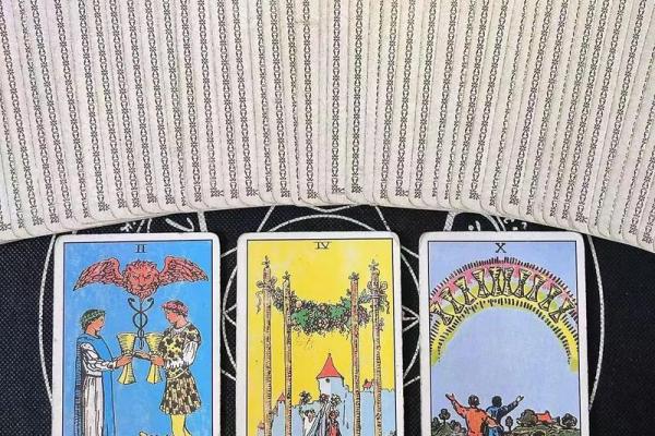 塔罗测试你俩谁更爱谁 塔罗测试你俩谁更爱谁