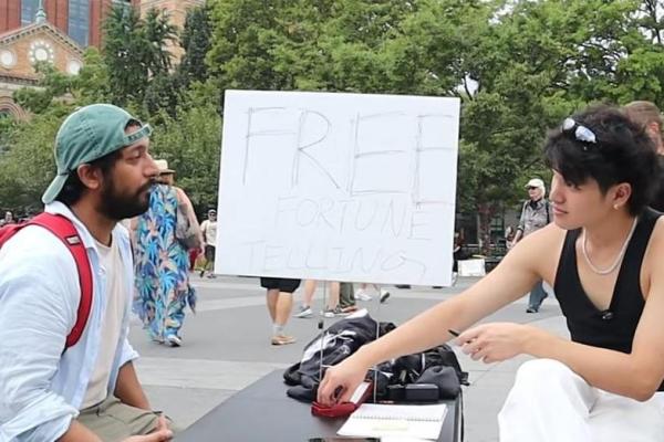 当中国算命遇上外国算命