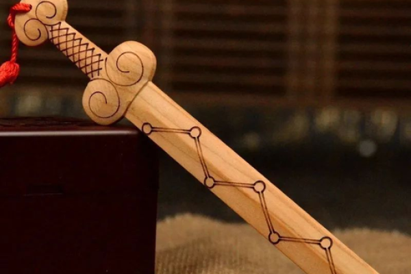 风水为什么戴桃木容易招鬼观点解释