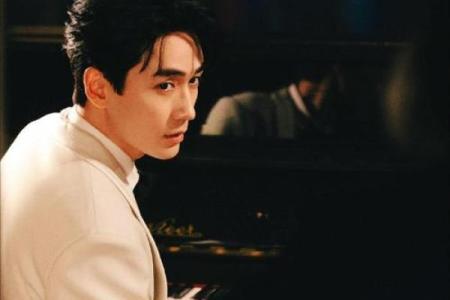 朱一龙八字,张雪迎命理